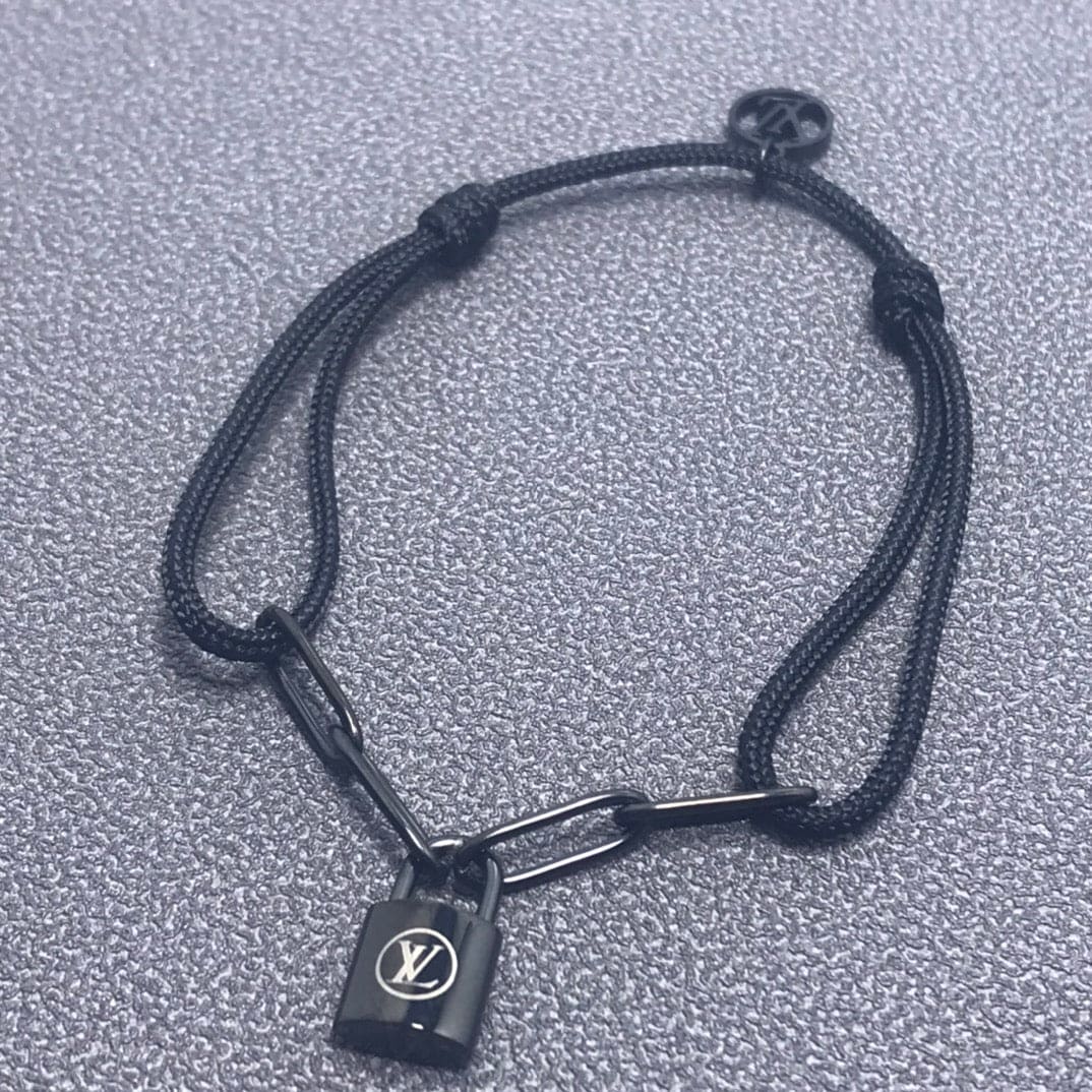 Louis Silver Lockit Titanium Bracelet product image 3, provided for visual reference and product detail review