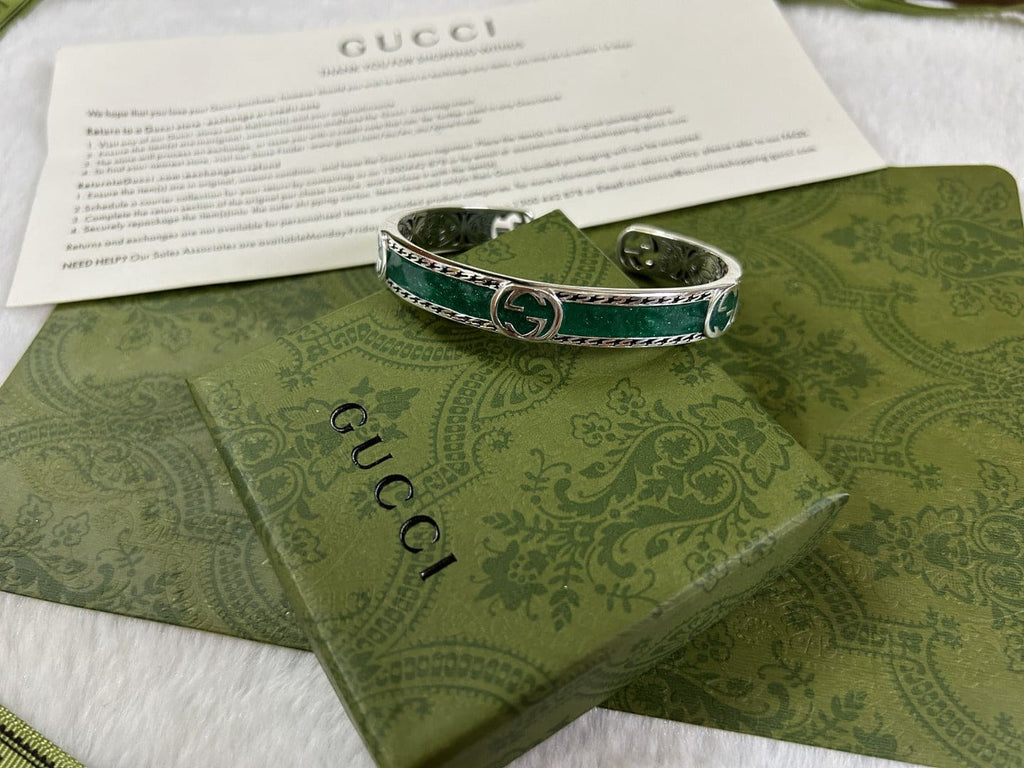 Double Gucci Interlocking Gucci Bangle Bracelet product image 6, provided for visual reference and product detail review