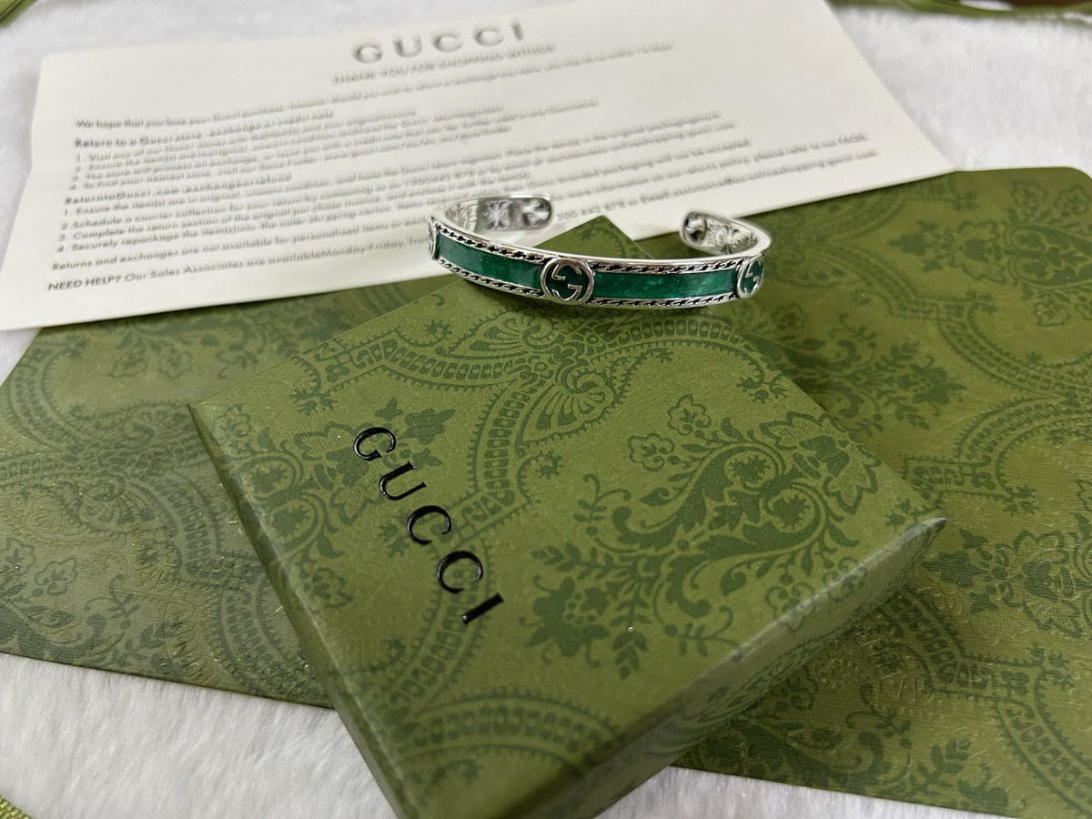 Double Gucci Interlocking Gucci Bangle Bracelet product image 8, provided for visual reference and product detail review