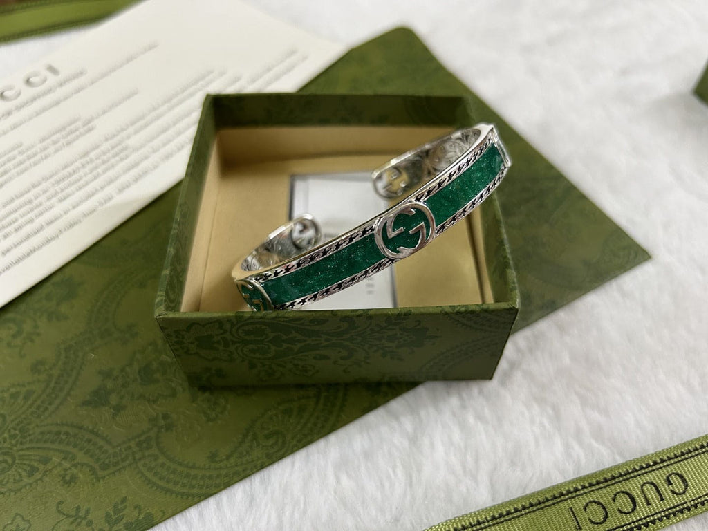 Double Gucci Interlocking Gucci Bangle Bracelet product image 5, provided for visual reference and product detail review