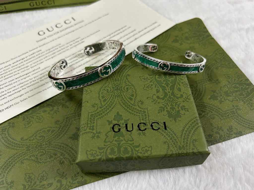 Double Gucci Interlocking Gucci Bangle Bracelet product image 11, provided for visual reference and product detail review