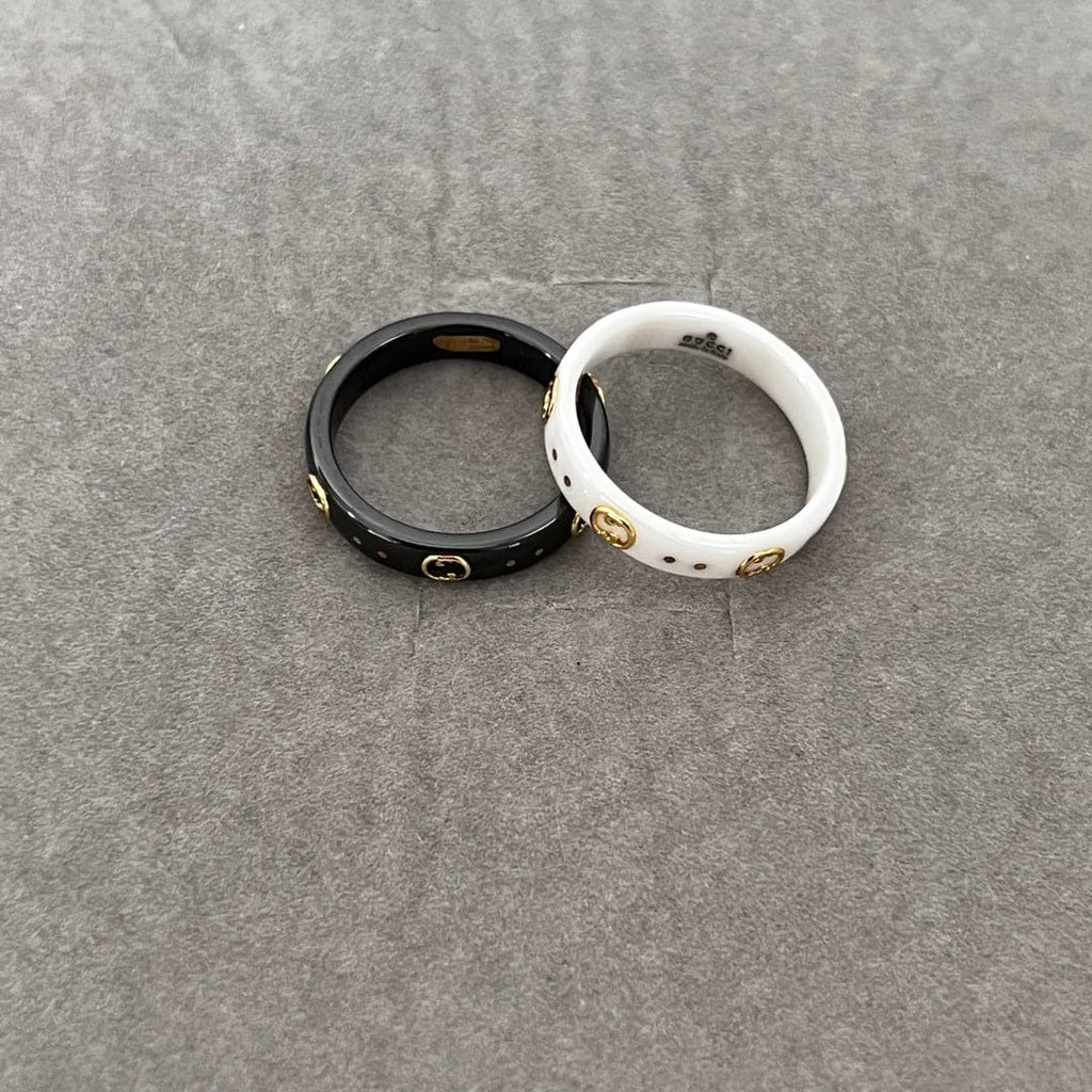 Gucci Double Icon White Zirconia 18K Gold Ring product image 7, provided for visual reference and product detail review