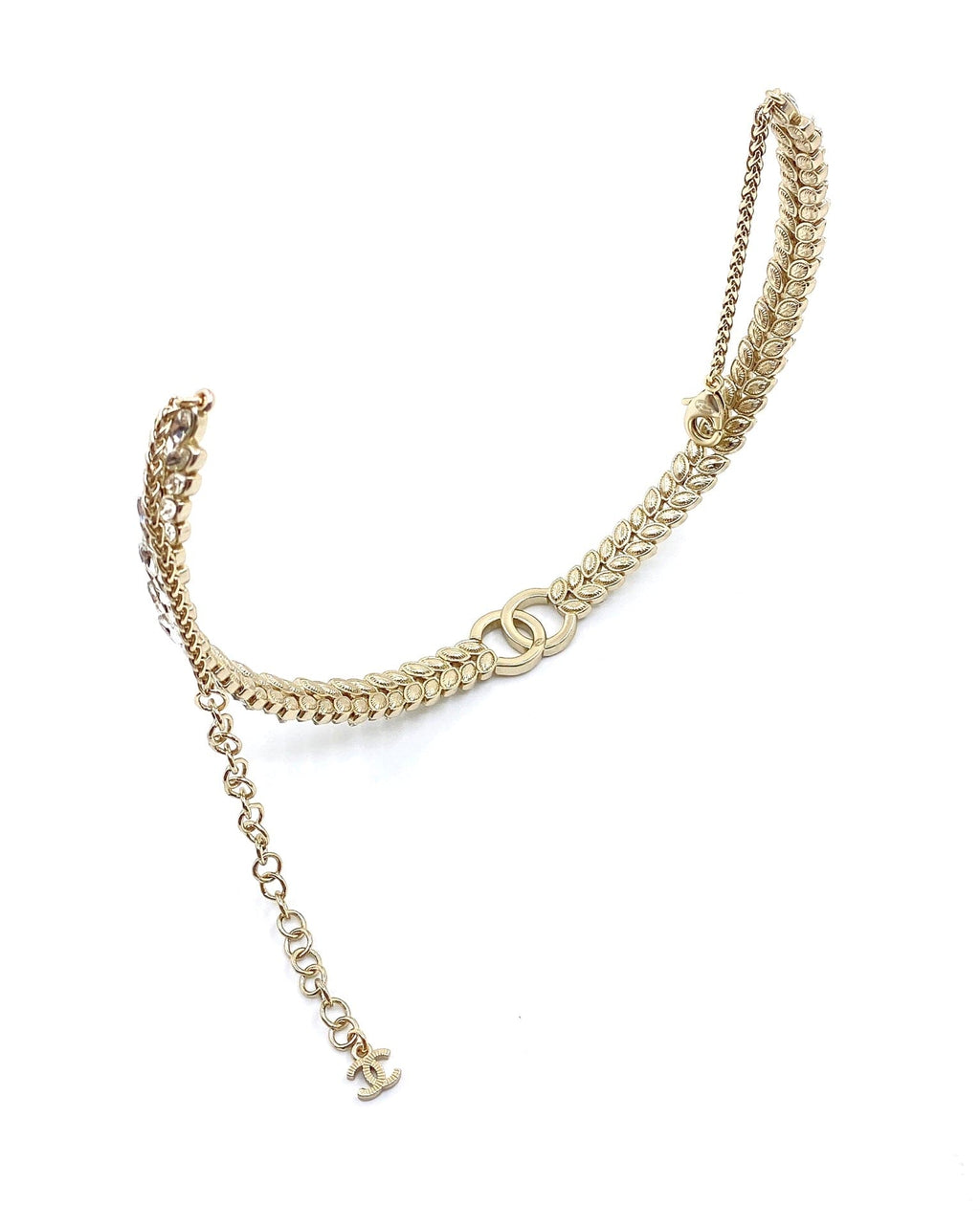 Chanel Chain Choker Diamonds 18K Gold Necklace product image 5, provided for visual reference and product detail review