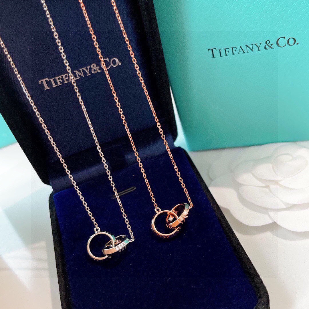Tiffany Atlas X Closed Interlocking Pendant 18K Gold Necklace product image 6, provided for visual reference and product
