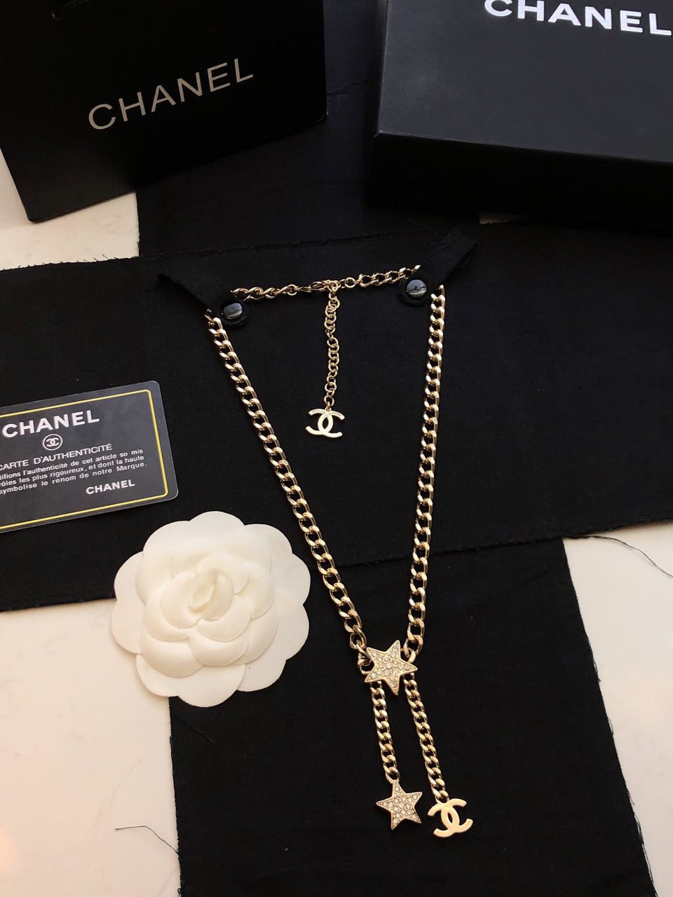 Chanel Rhinestone Star Chain 18K Gold Necklace product image 8, provided for visual reference and product detail review