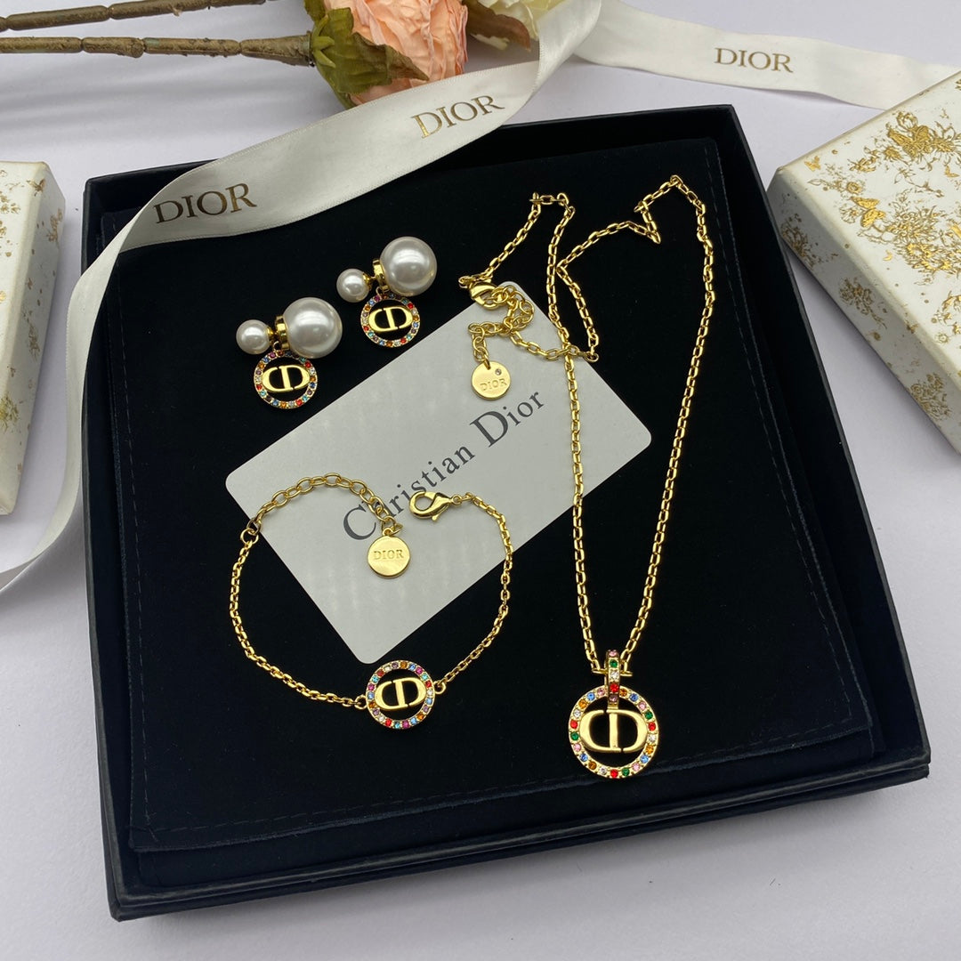 Dior Petit Multicolor Crystals 18K Gold Necklace product image 4, provided for visual reference and product detail review