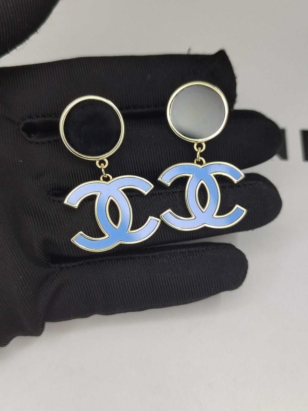 Chanel Classic Blue Dangle 18K Gold Earrings product image 2, provided for visual reference and product detail review