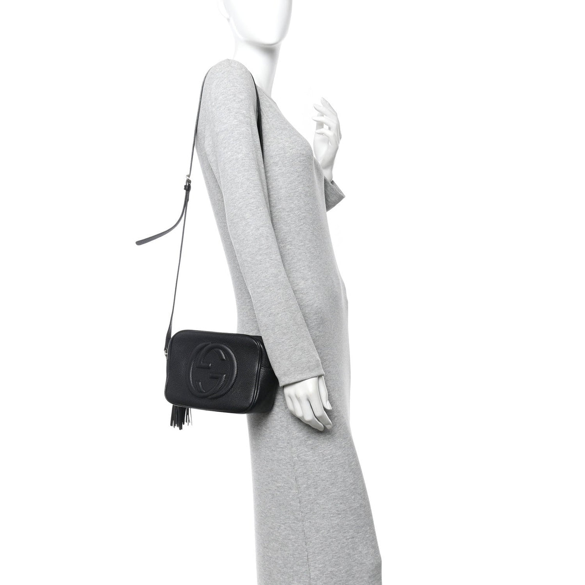 Pebbled Calfskin Small Soho Disco Bag Black product image 2, provided for visual reference and product detail review