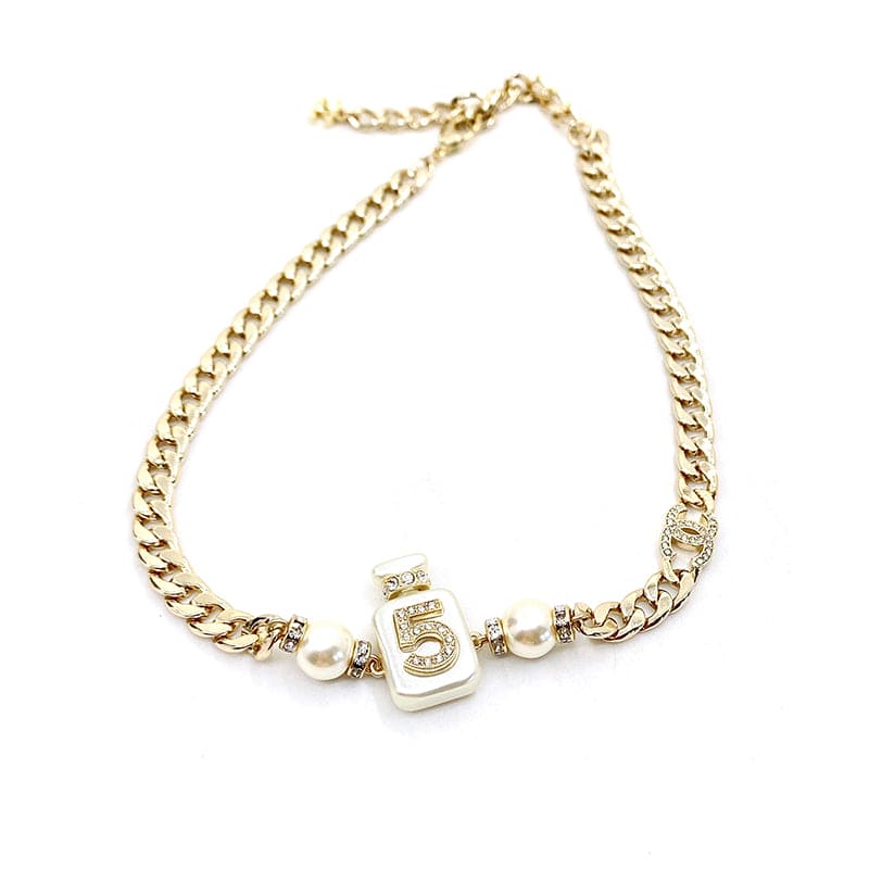 Chanel No. 5 Perfume Bottle Pendant 18K Gold Necklace product image 1, provided for visual reference and product detail