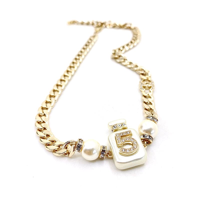 Chanel No. 5 Perfume Bottle Pendant 18K Gold Necklace product image 2, provided for visual reference and product detail