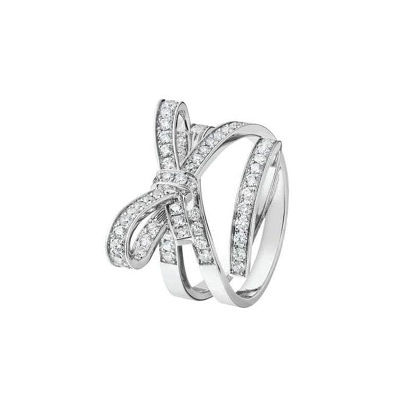 Chanel Diamonds Knot 18K Gold Ring product image 1, provided for visual reference and product detail review