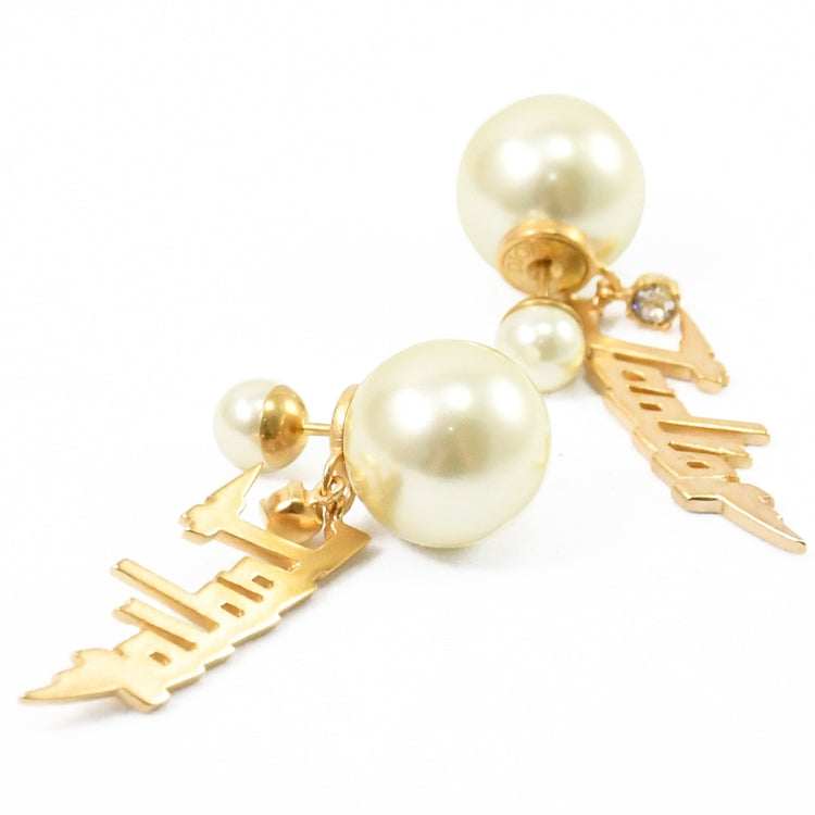 Dior Tribales Vintage 18K Gold Earrings product image 4, provided for visual reference and product detail review