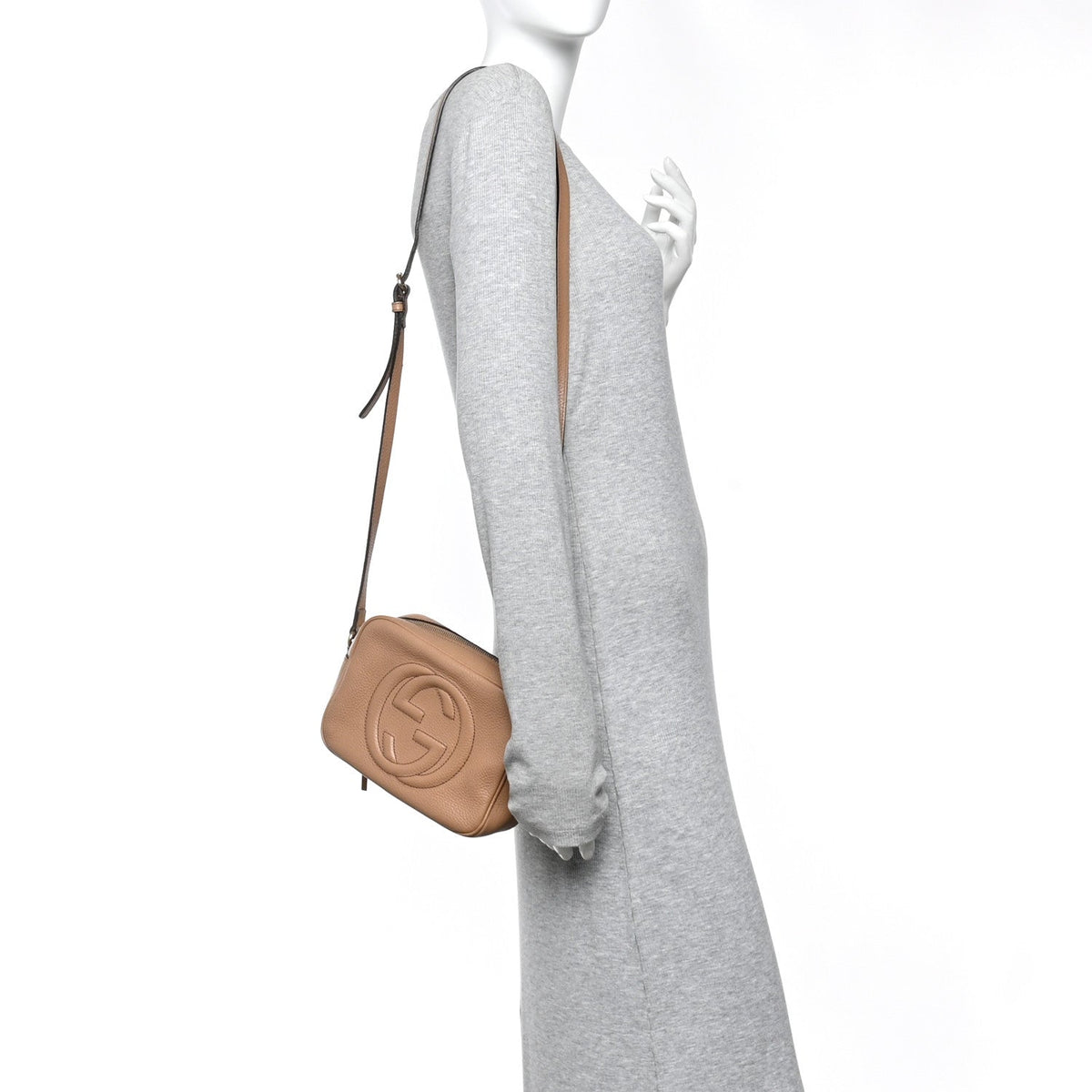 Pebbled Calfskin Small Soho Disco Bag Rose Beige product image 2, provided for visual reference and product detail review