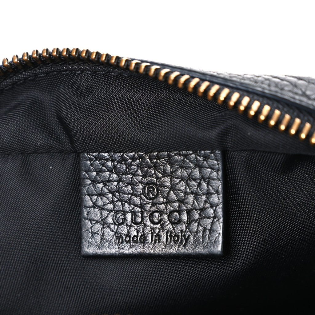 Pebbled Calfskin Small Soho Disco Bag Black product image 6, provided for visual reference and product detail review