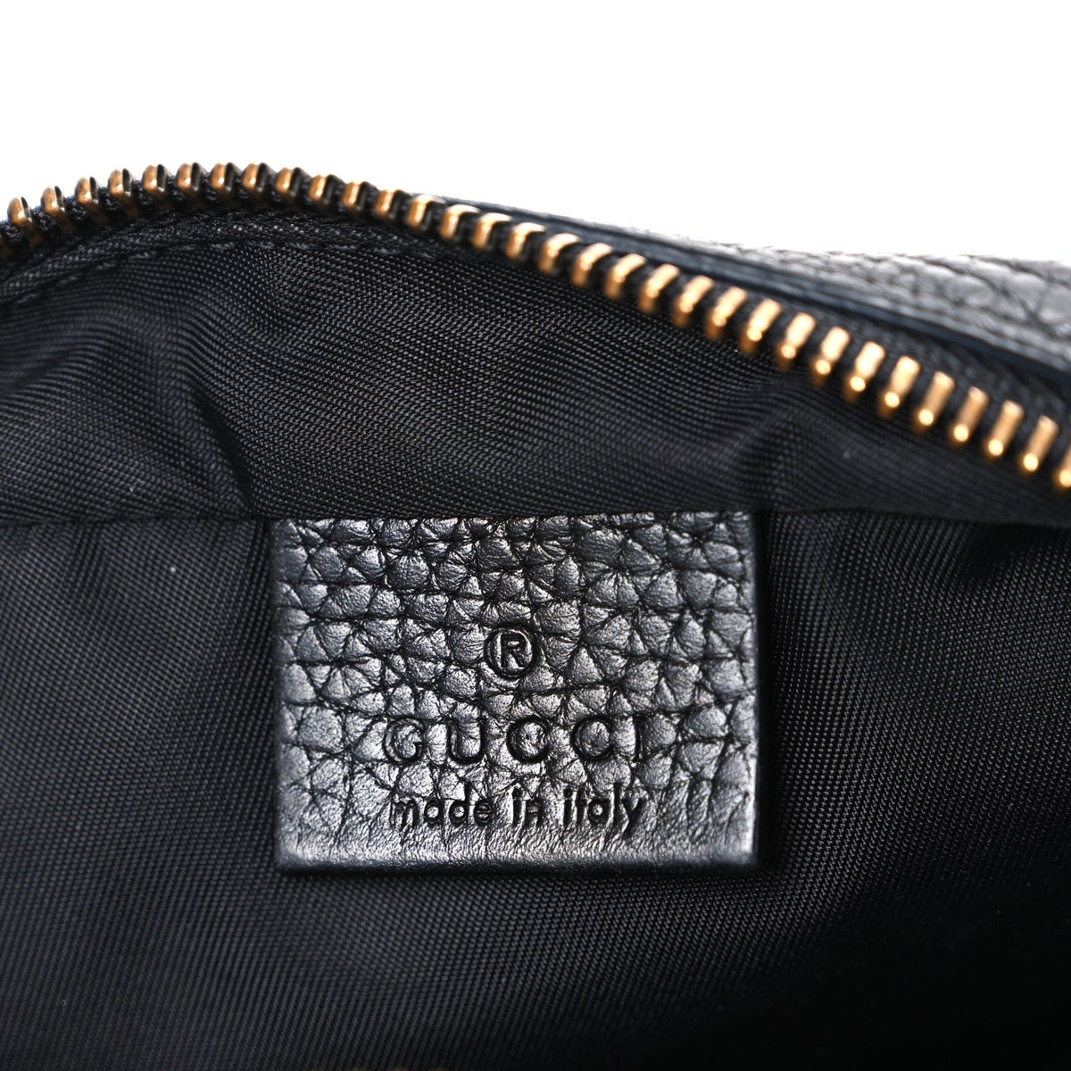 Pebbled Calfskin Small Soho Disco Bag Black product image 6, provided for visual reference and product detail review