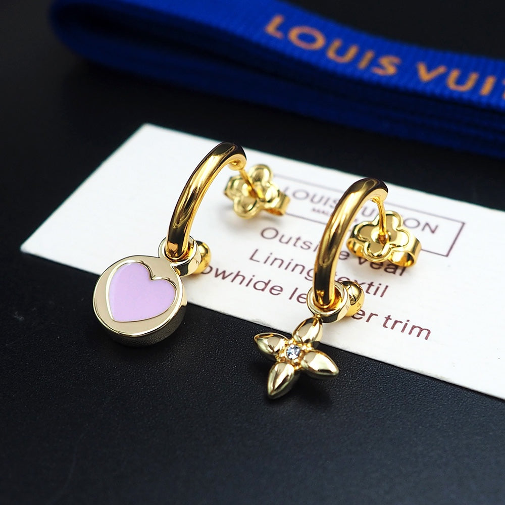 Louis Vuitton Iconic Heart 18K Gold Earrings product image 8, provided for visual reference and product detail review