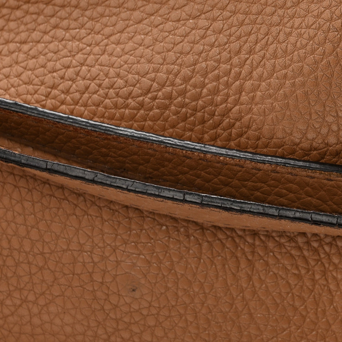 Pebbled Calfskin Small Soho Disco Bag Camelia product image 12, provided for visual reference and product detail review