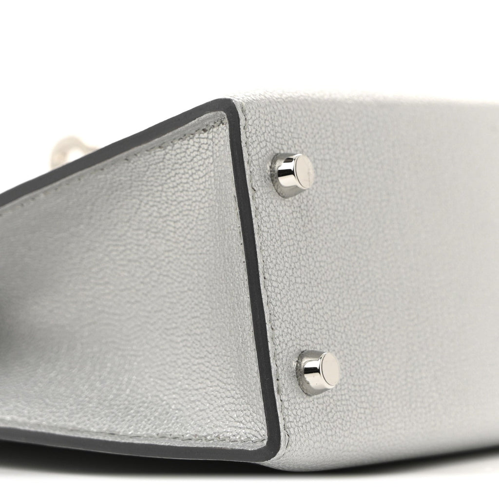 Metallic Chevre Chamkilight Mini Kelly Sellier 20 Argent product image 8, provided for visual reference and product detail