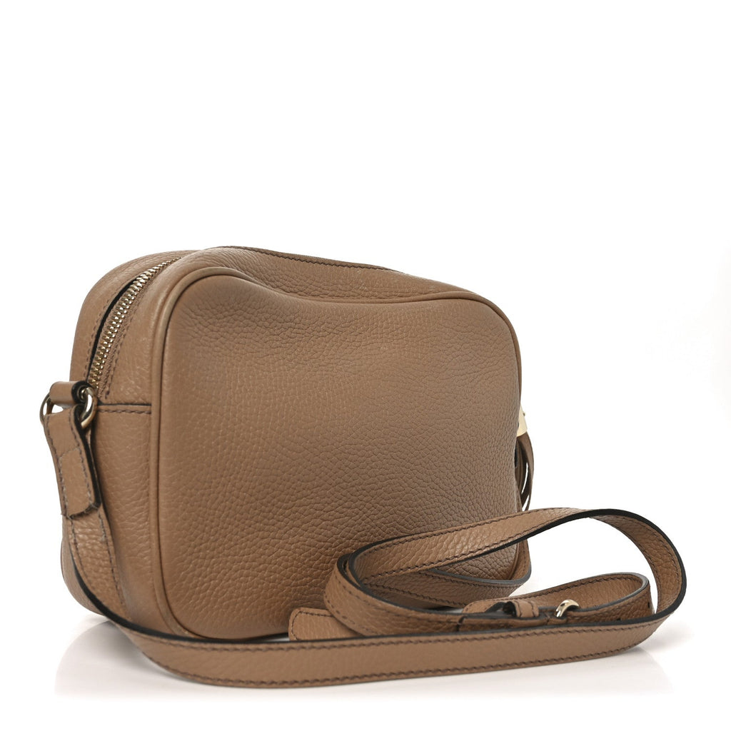 Pebbled Calfskin Small Soho Disco Bag Rose Beige product image 3, provided for visual reference and product detail review
