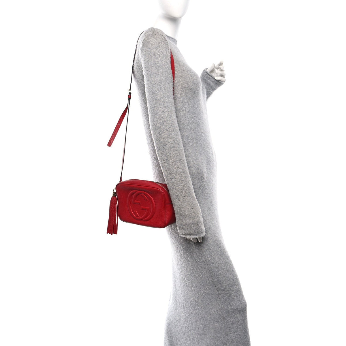 Pebbled Calfskin Small Soho Disco Bag Tabasco Red product image 2, provided for visual reference and product detail review