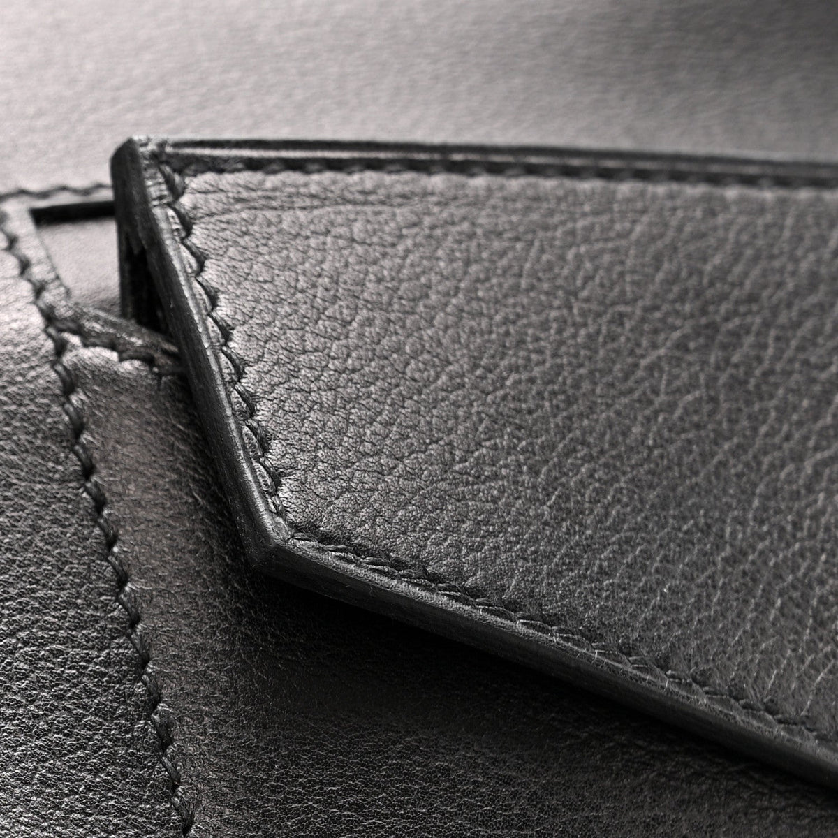Veau Volupto Rock HAC Birkin 40 Black product image 14, provided for visual reference and product detail review