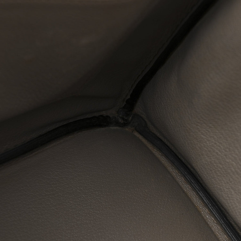Ostrich Birkin 30 Mousse product image 15, provided for visual reference and product detail review