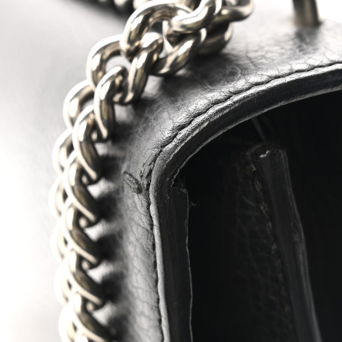 Pebbled Calfskin Small Dionysus Shoulder Bag Black product image 13, provided for visual reference and product detail review