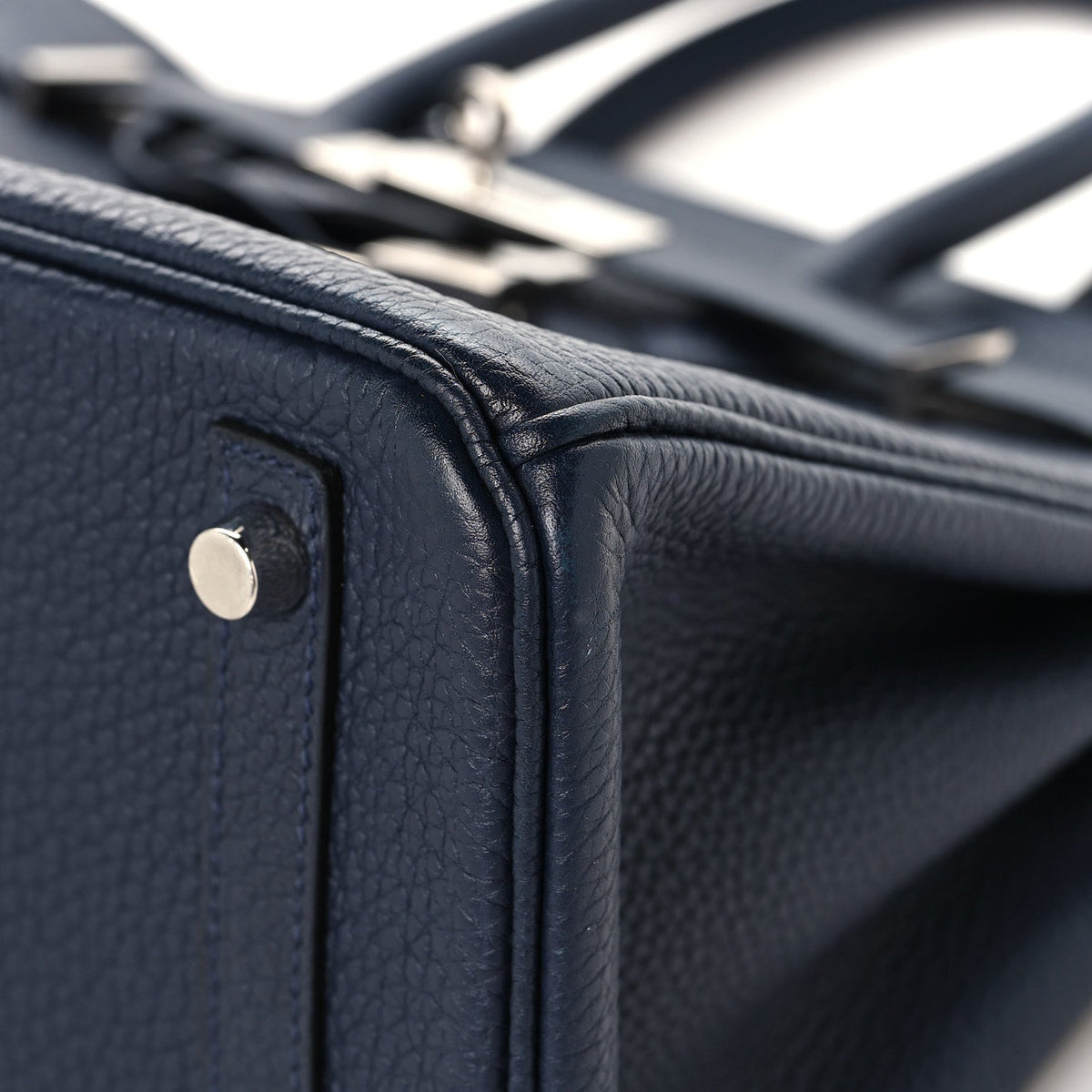 Togo Birkin 30 Bleu Nuit product image 10, provided for visual reference and product detail review