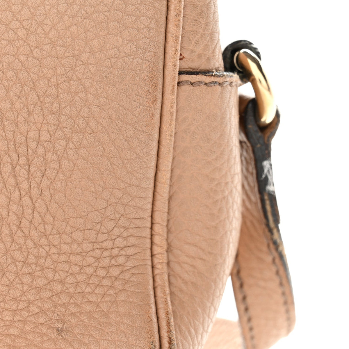 Pebbled Calfskin Small Soho Disco Bag Camelia product image 14, provided for visual reference and product detail review
