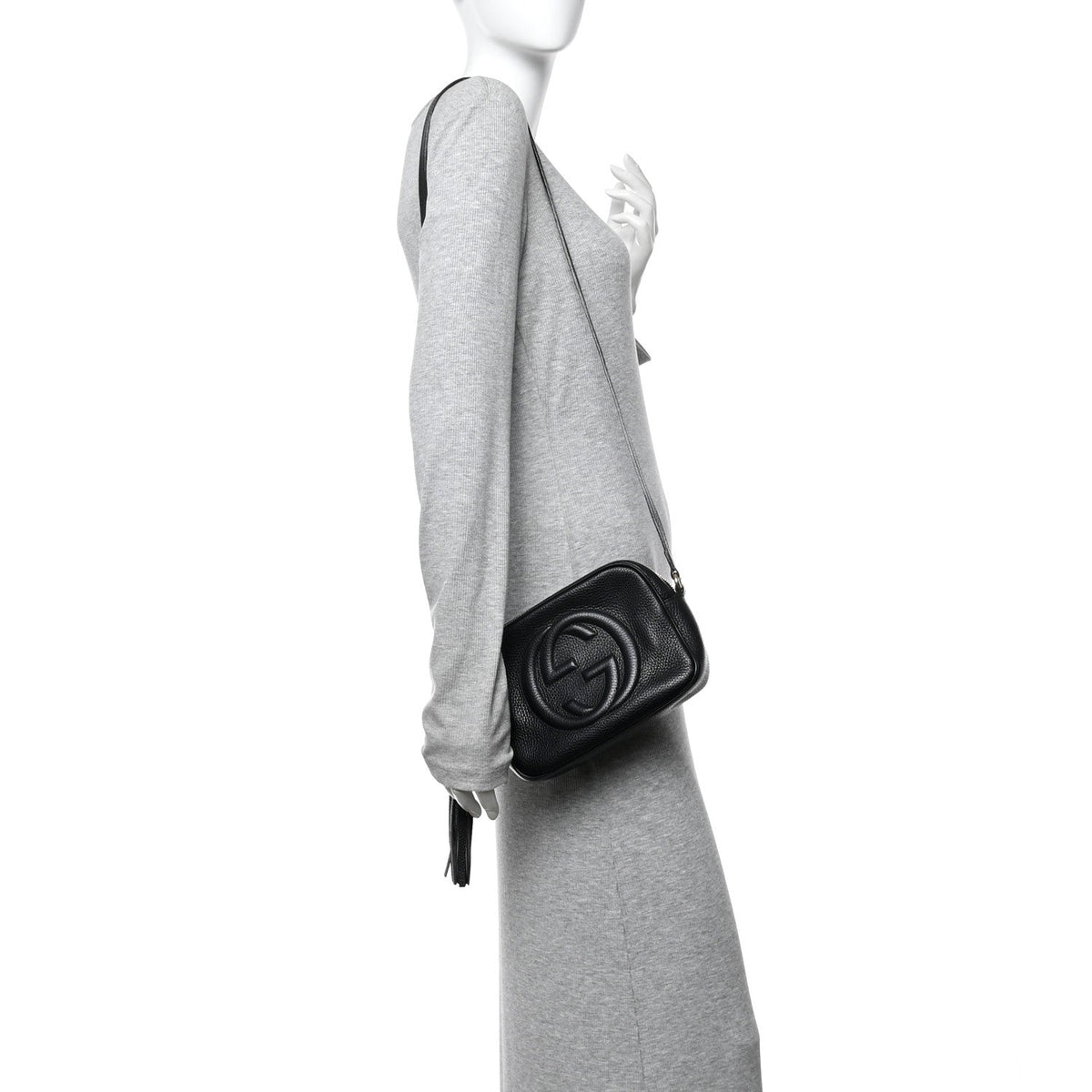 Pebbled Calfskin Small Soho Disco Bag Black product image 2, provided for visual reference and product detail review