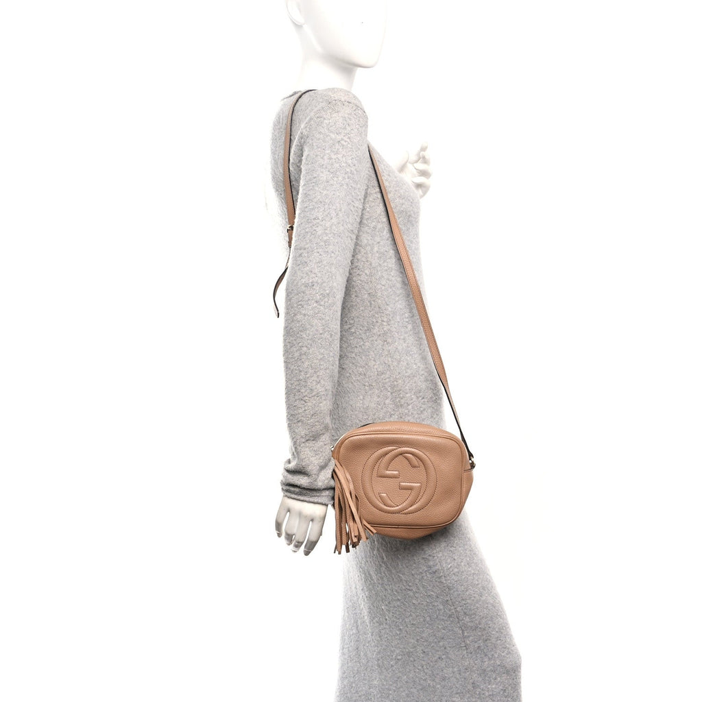 Pebbled Calfskin Small Soho Disco Bag Rose Beige product image 2, provided for visual reference and product detail review