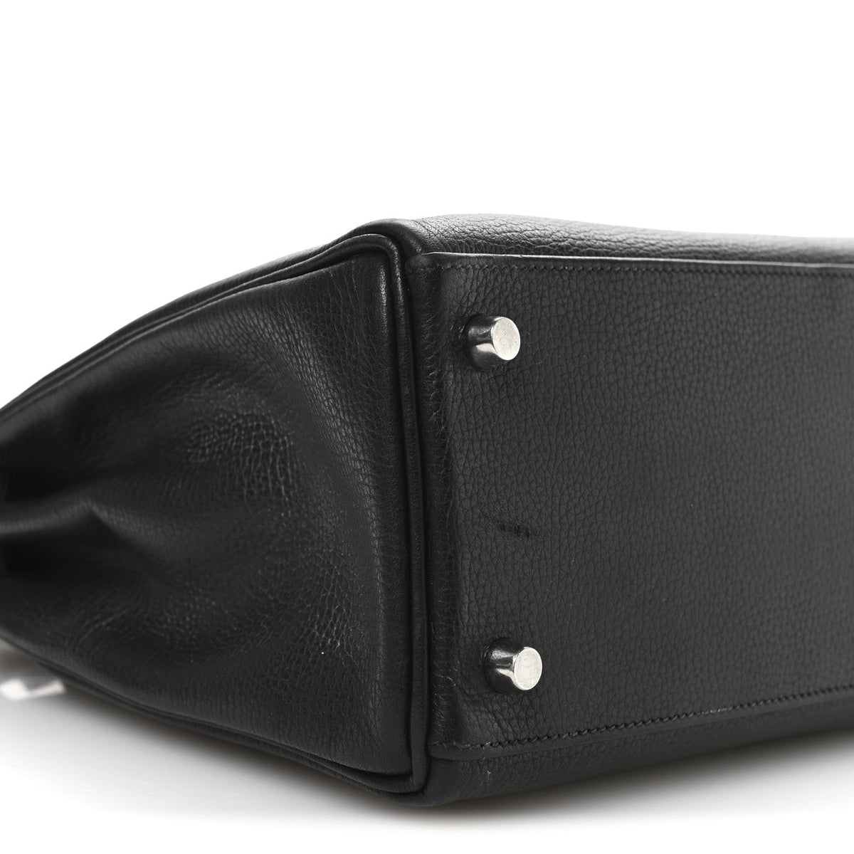 Togo Kelly Retourne 28 Black product image 9, provided for visual reference and product detail review