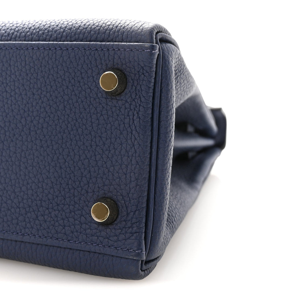 Togo Kelly Retourne 25 Bleu Saphir product image 9, provided for visual reference and product detail review