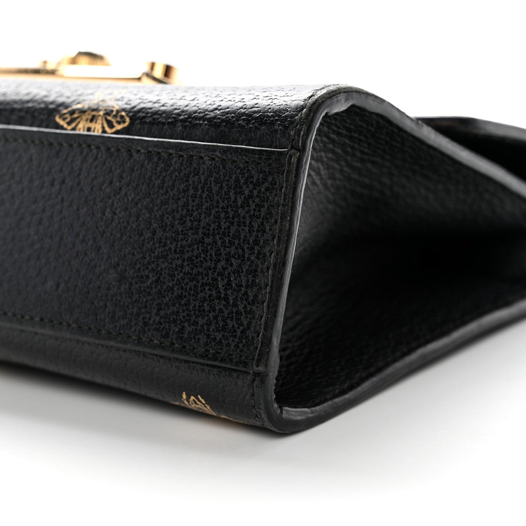 Grained Calfskin Bee Star Small Padlock Shoulder Bag Black product image 10, provided for visual reference and product