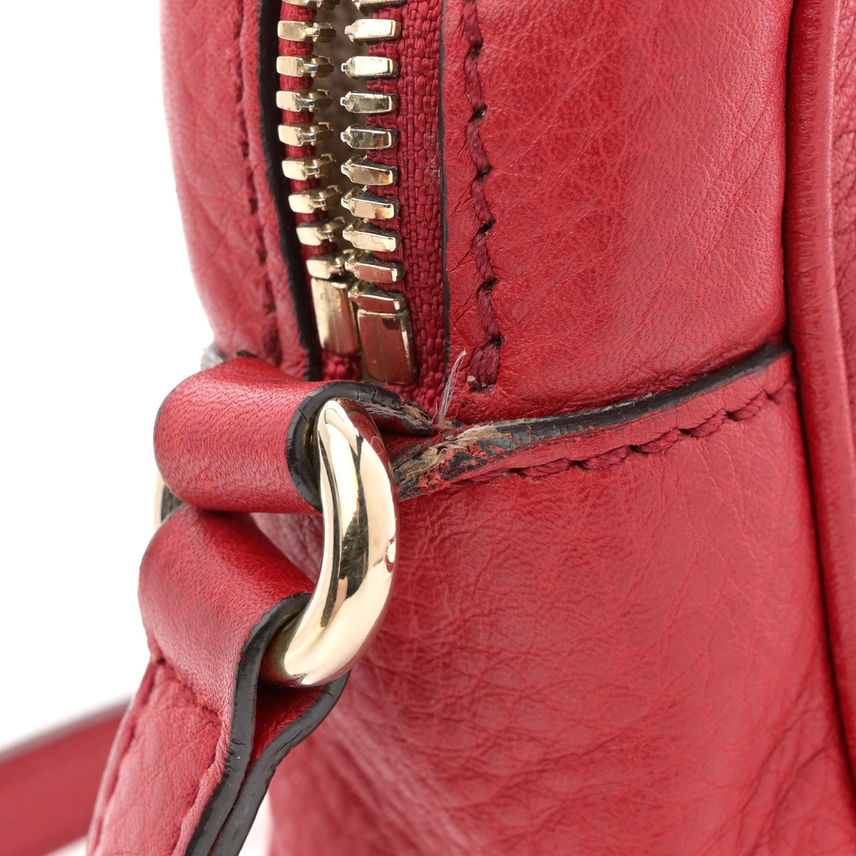 Pebbled Calfskin Small Soho Disco Bag Vibrant Red product image 13, provided for visual reference and product detail review