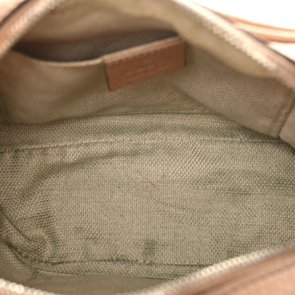 Pebbled Calfskin Small Soho Disco Bag Camelia product image 5, provided for visual reference and product detail review