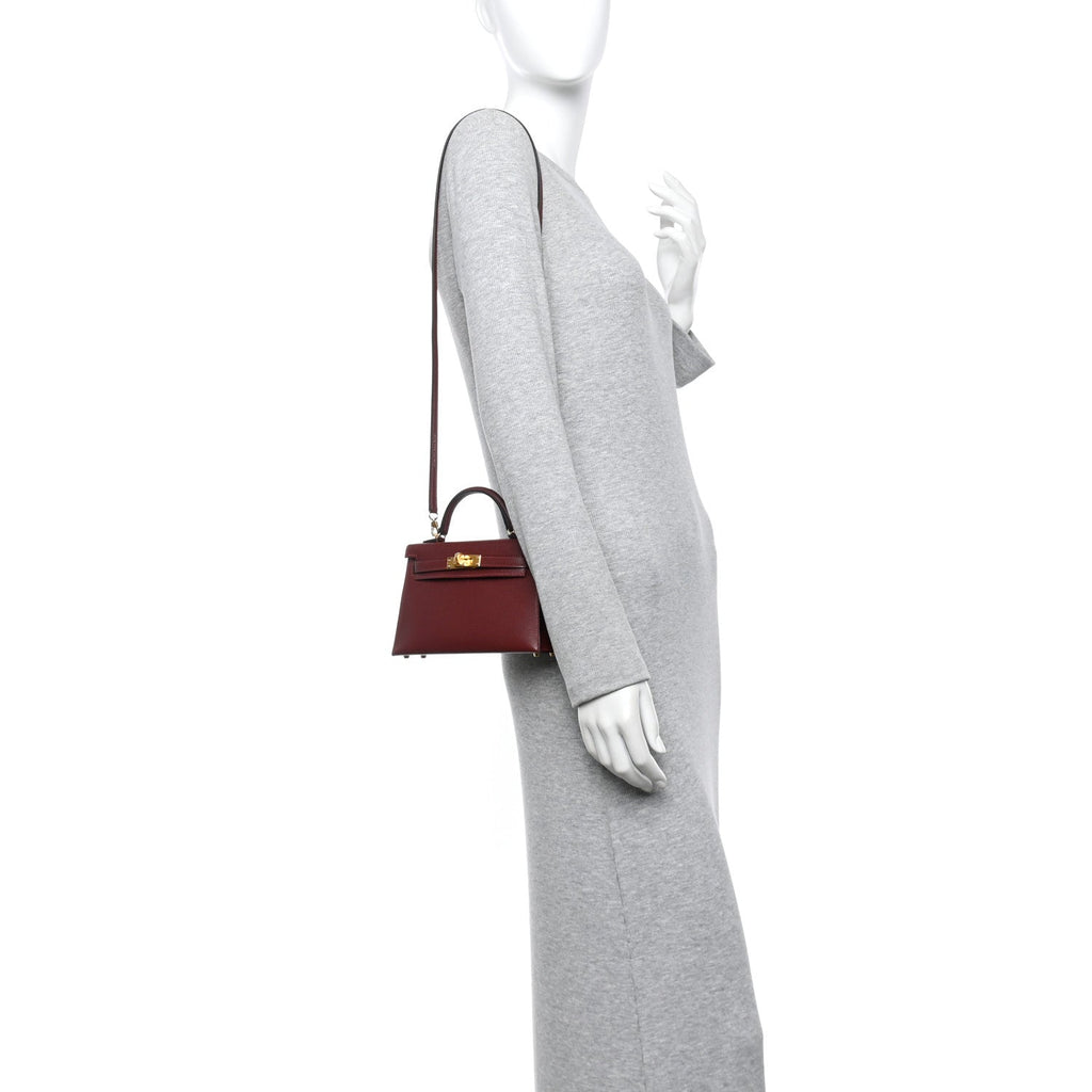 Madame Calfskin Mini Kelly Sellier 20 Rouge H product image 2, provided for visual reference and product detail review