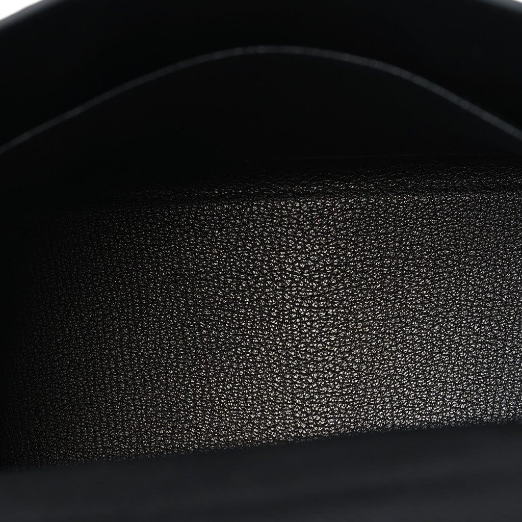Togo Kelly Retourne 25 Black product image 5, provided for visual reference and product detail review