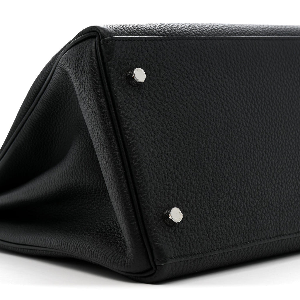 Togo Maxi Kelly Retourne 42 Black product image 10, provided for visual reference and product detail review