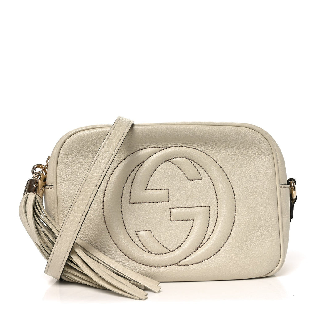 Pebbled Calfskin Small Soho Disco Bag Off White product image 1, provided for visual reference and product detail review