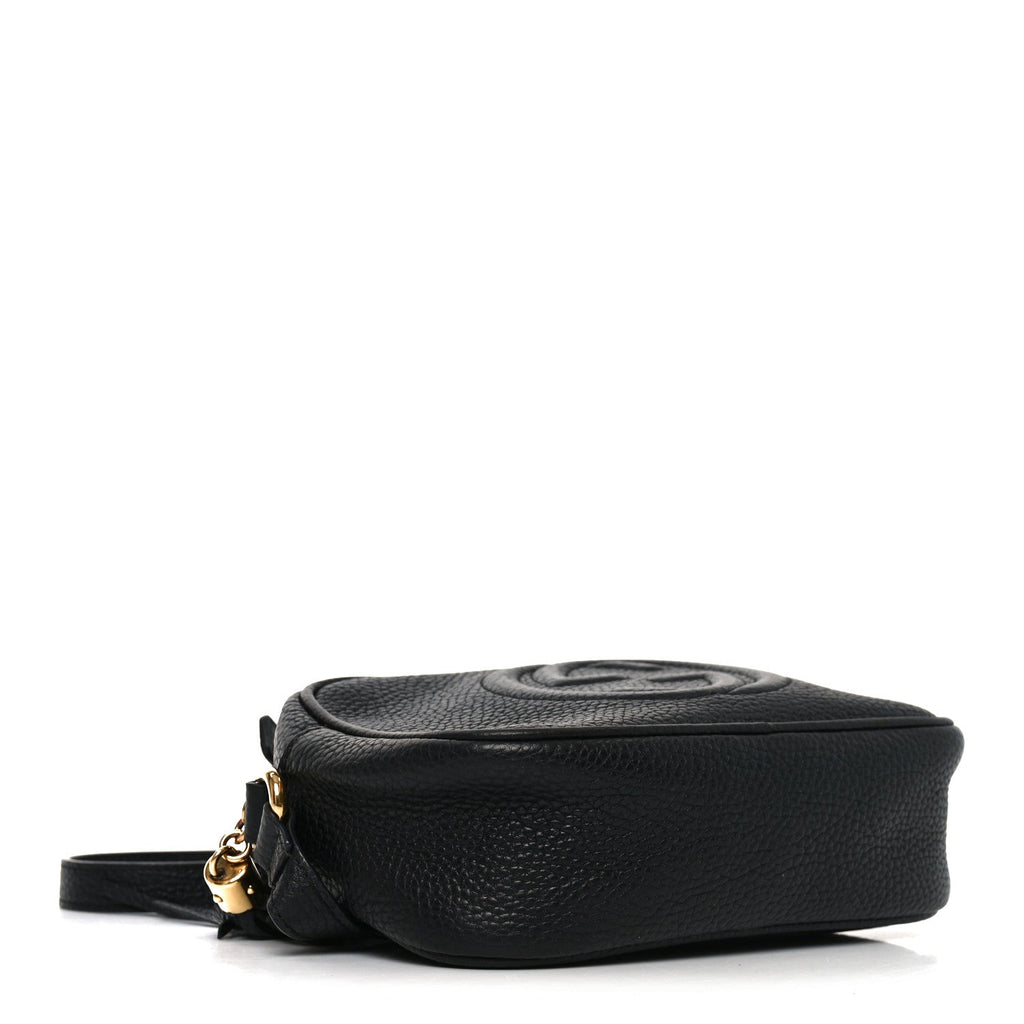 Pebbled Calfskin Small Soho Disco Bag Black product image 4, provided for visual reference and product detail review