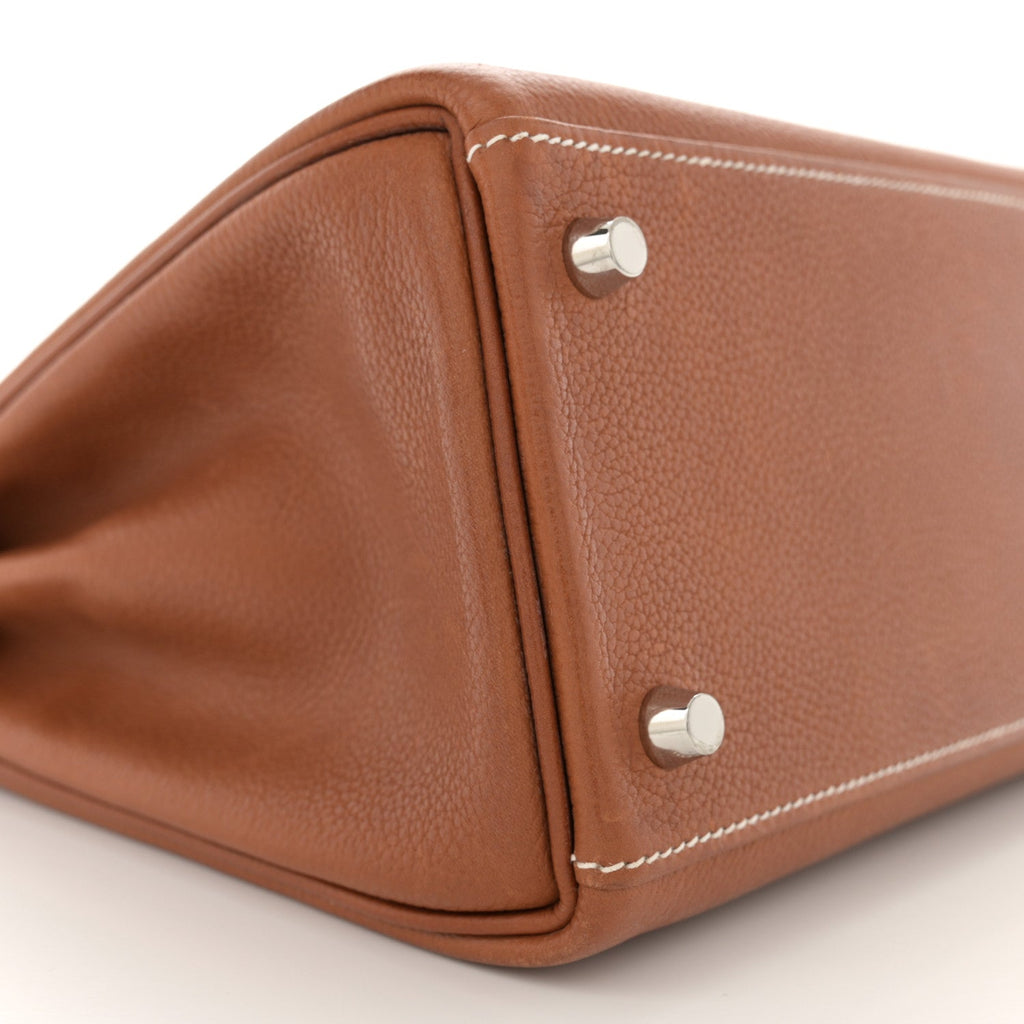 Barenia Faubourg Kelly Retourne 28 Fauve product image 9, provided for visual reference and product detail review