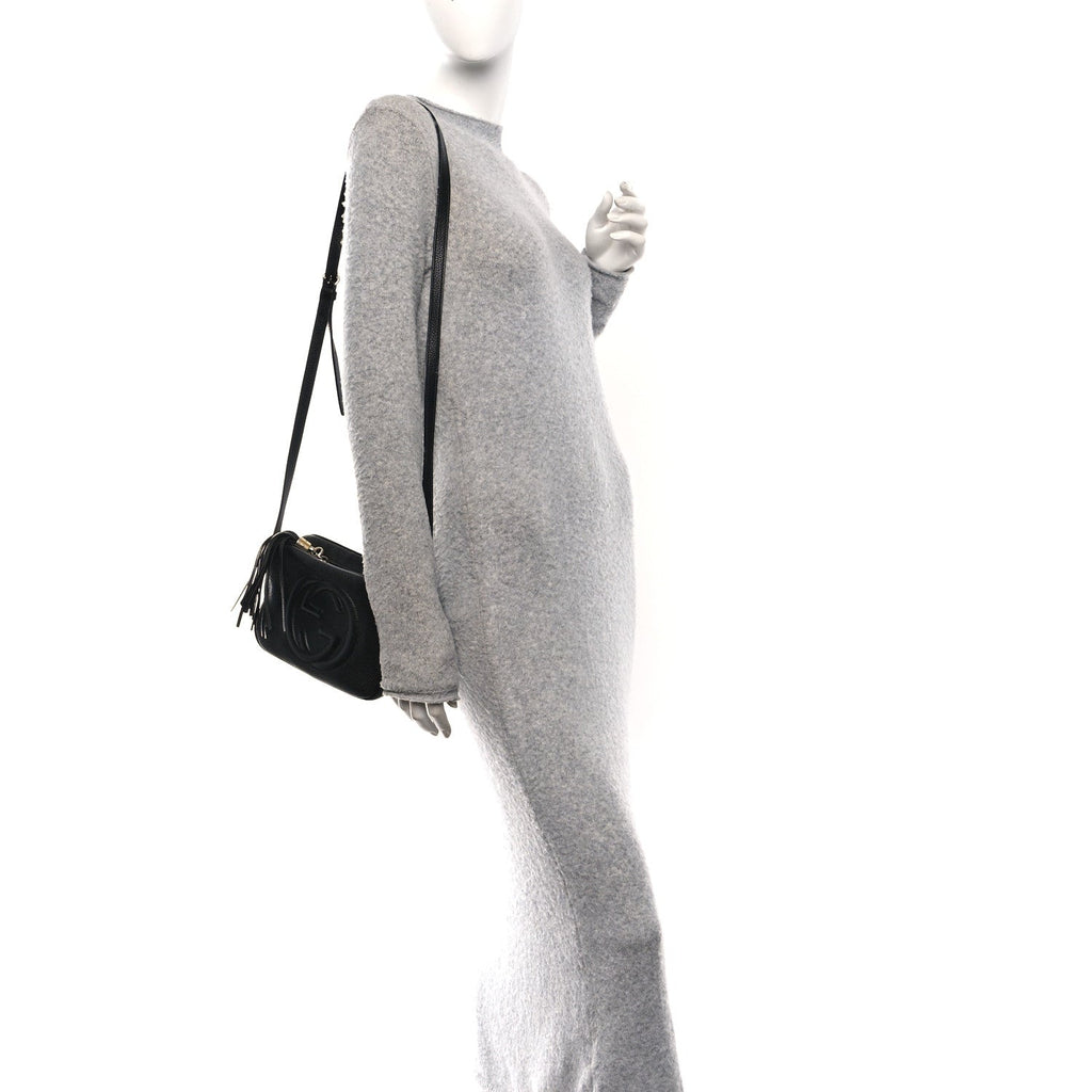 Pebbled Calfskin Small Soho Disco Bag Black product image 2, provided for visual reference and product detail review