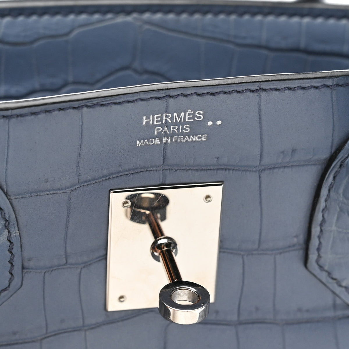 Matte Porosus Crocodile Birkin 30 Bleu Brighton product image 10, provided for visual reference and product detail review