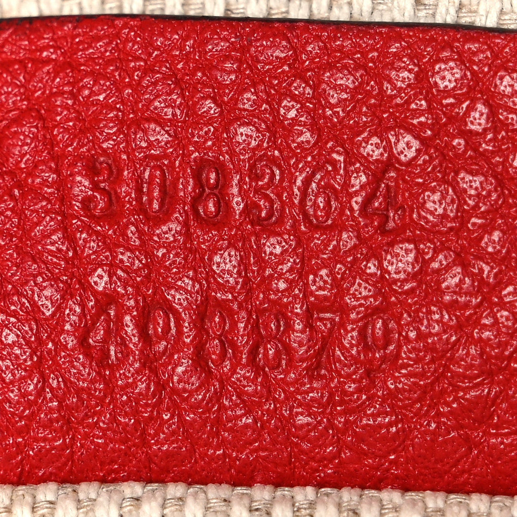 Pebbled Calfskin Small Soho Disco Bag Vibrant Red product image 7, provided for visual reference and product detail review