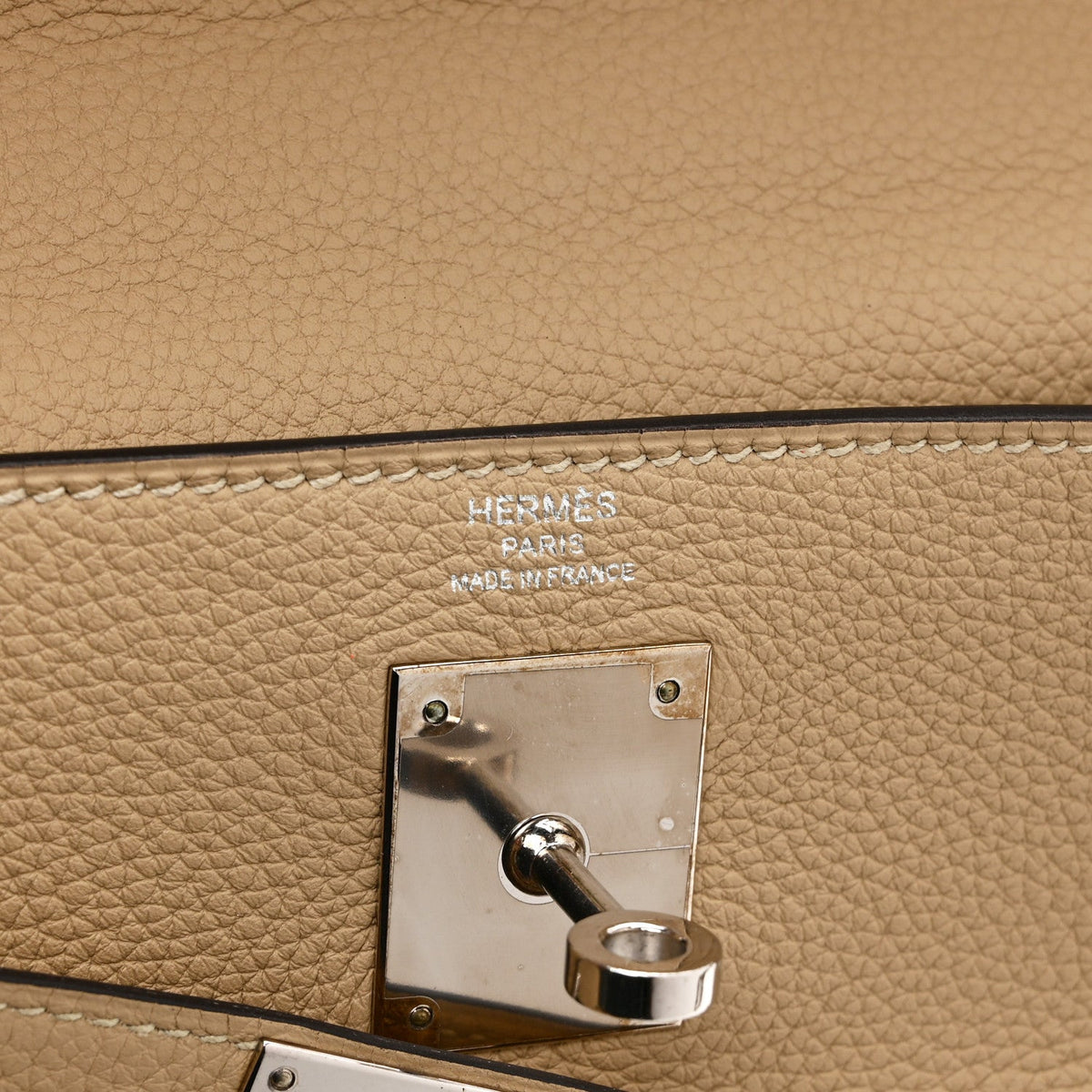 Togo Kelly Retourne 28 Trench product image 6, provided for visual reference and product detail review