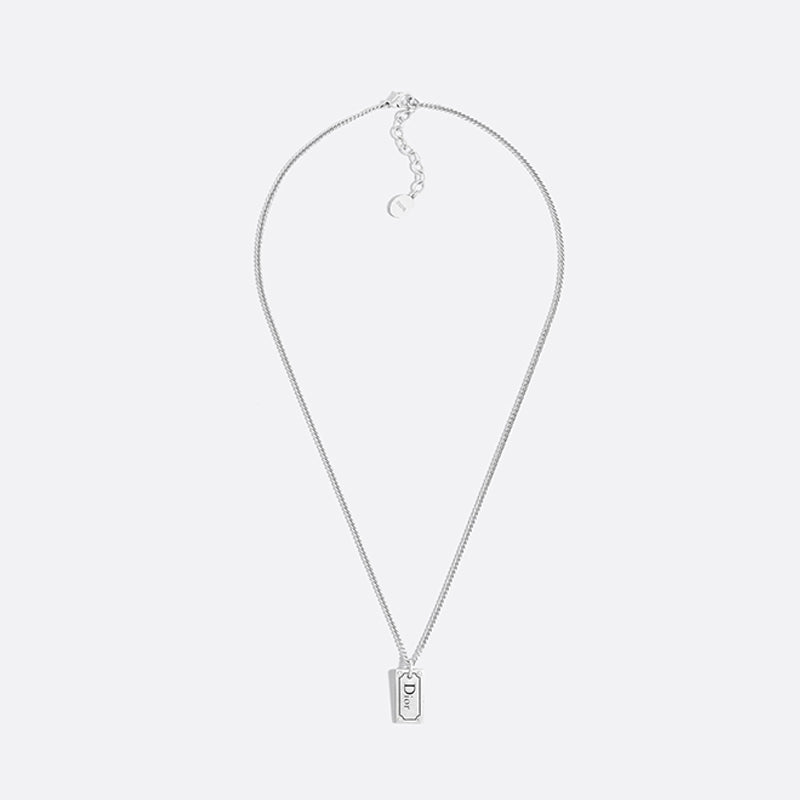 Dior Oblique Plate Pendant 18K Gold Necklace product image 1, provided for visual reference and product detail review