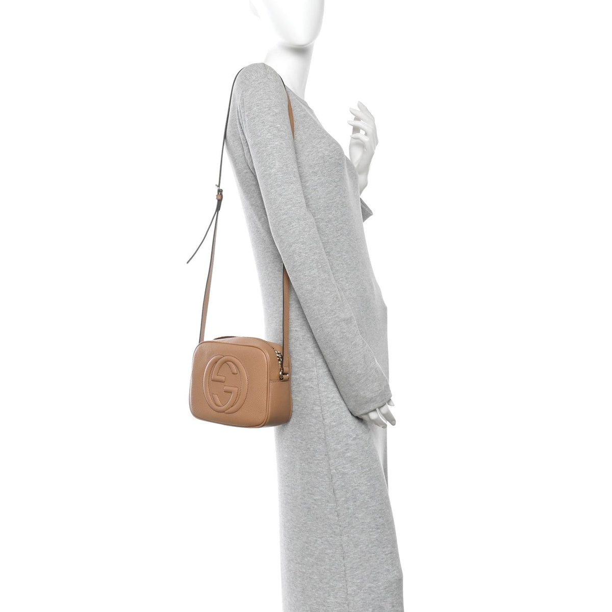 Pebbled Calfskin Small Soho Disco Bag Camelia product image 2, provided for visual reference and product detail review