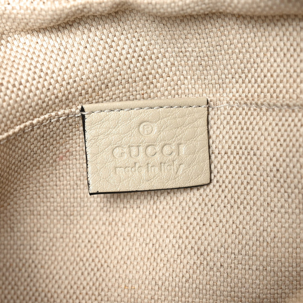 Pebbled Calfskin Small Soho Disco Bag Off White product image 5, provided for visual reference and product detail review