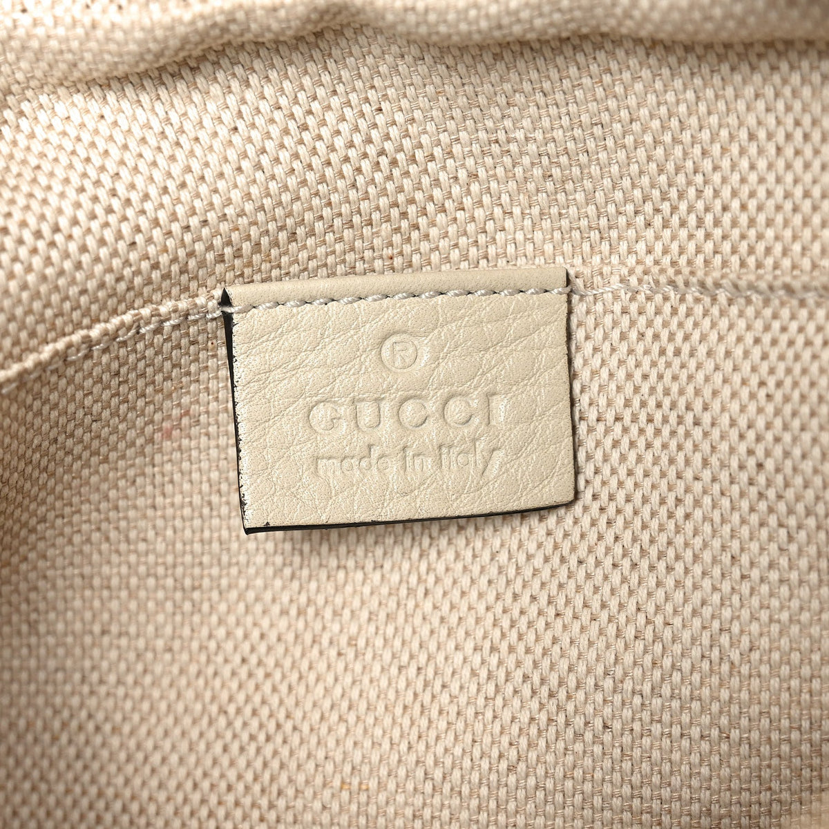 Pebbled Calfskin Small Soho Disco Bag Off White product image 5, provided for visual reference and product detail review